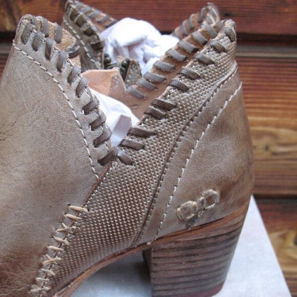 NWT Bed Stu Taupe Brown Ankle Booties Boots - Picture 3 of 9